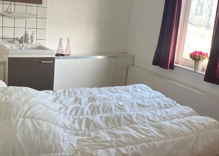 Gasterij De Brabander Nocleg ze śniadaniem *